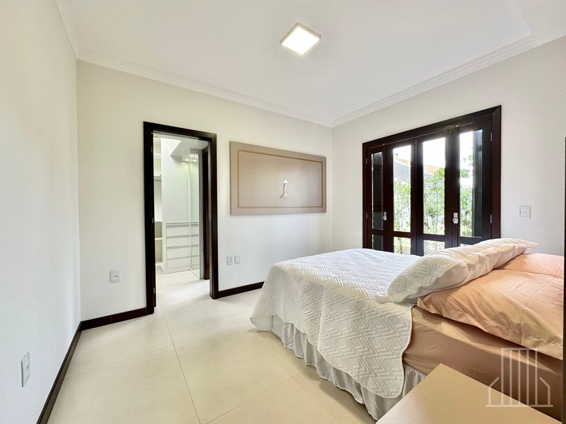 MARAVILHOSA CASA DE ALTO PADRÃO À VENDA EM ATLÂNTIDA: 19ª foto da galeria de imagens do imóvel