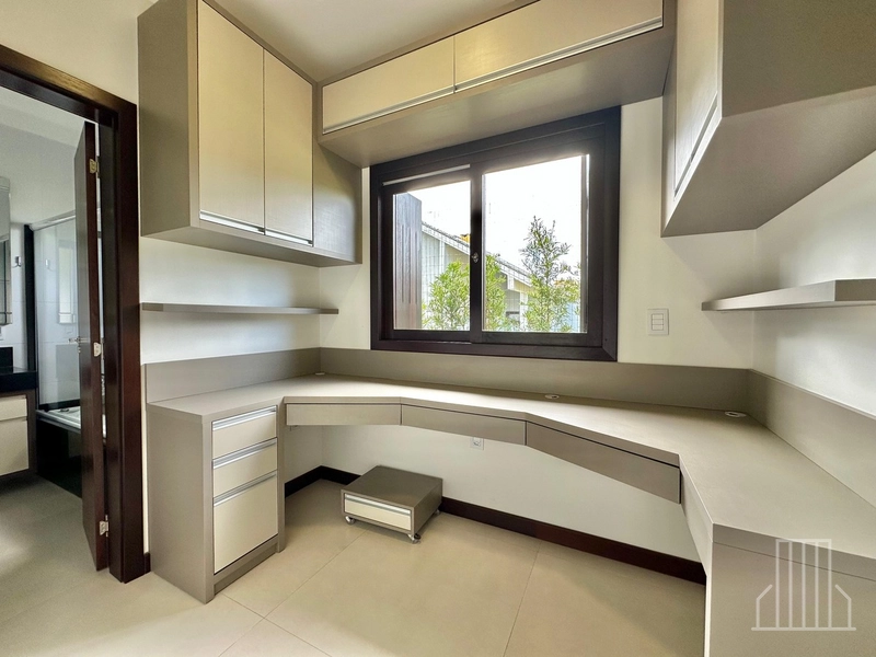 MARAVILHOSA CASA DE ALTO PADRÃO À VENDA EM ATLÂNTIDA: 15ª foto da galeria de imagens do imóvel