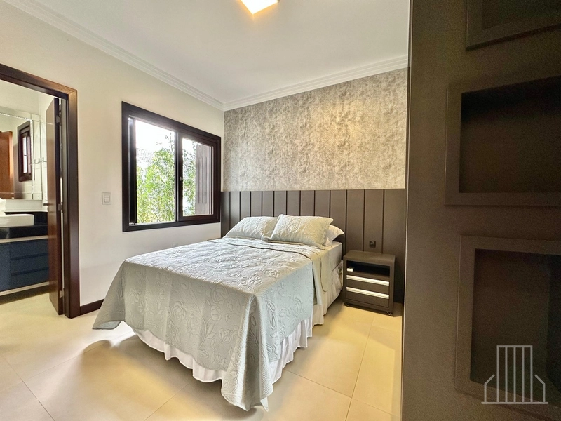 MARAVILHOSA CASA DE ALTO PADRÃO À VENDA EM ATLÂNTIDA: 18ª foto da galeria de imagens do imóvel