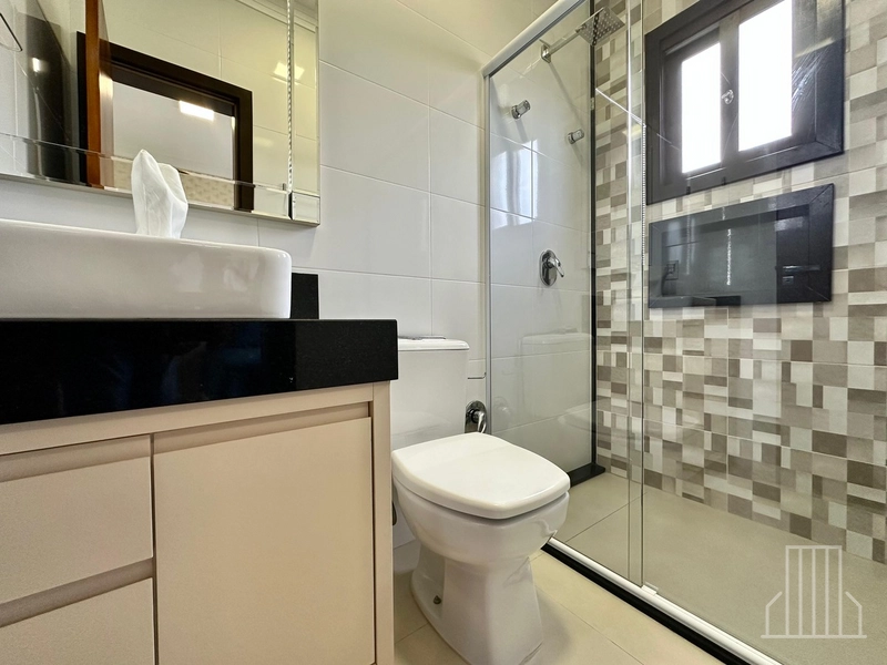 MARAVILHOSA CASA DE ALTO PADRÃO À VENDA EM ATLÂNTIDA: 22ª foto da galeria de imagens do imóvel