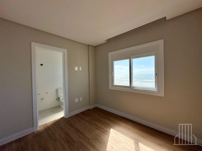 Apartamento de Alto Padrão com Vista Cinematográfica para o Mar: 22ª foto da galeria de imagens do imóvel