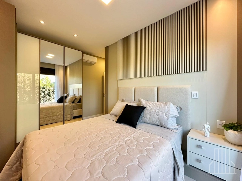 BELÍSSIMA CASA COM 4 SUÍTES EM CONDOMÍNIO FECHADO!: 28ª foto da galeria de imagens do imóvel