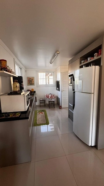 Casa com 3 Dormitórios, Suíte e Pátio Privativo Próximo ao Mar em Capão Novo!: 5ª foto da galeria de imagens do imóvel
