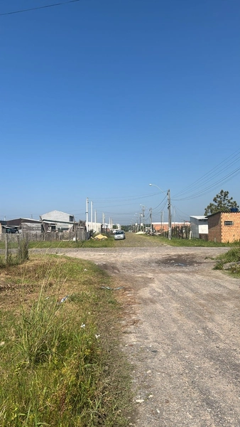 TERRENO A VENDA EM CAPÃO NOVO!: 1ª foto da galeria de imagens do imóvel