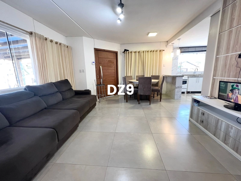 CASA BEM LOCALIZADA NO BAIRRO ZONA NOVA!: 1ª foto da galeria de imagens do imóvel