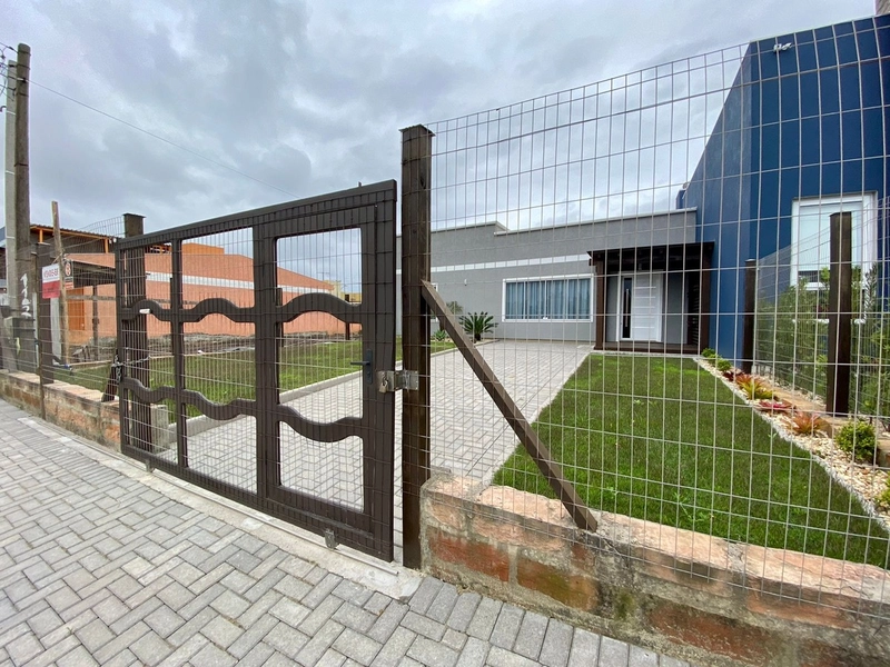 CASA A VENDA, BEM LOCALIZADA!: 1ª foto da galeria de imagens do imóvel