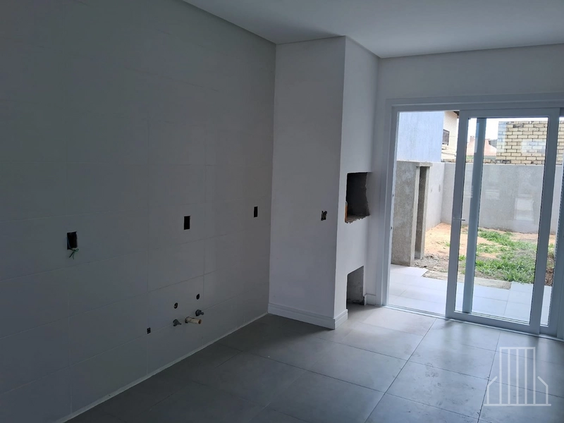 EXCELENTE CASA GEMINADA LOCALIZADA NO BAIRRO JARDIM BEIRA MAR!: 5ª foto da galeria de imagens do imóvel