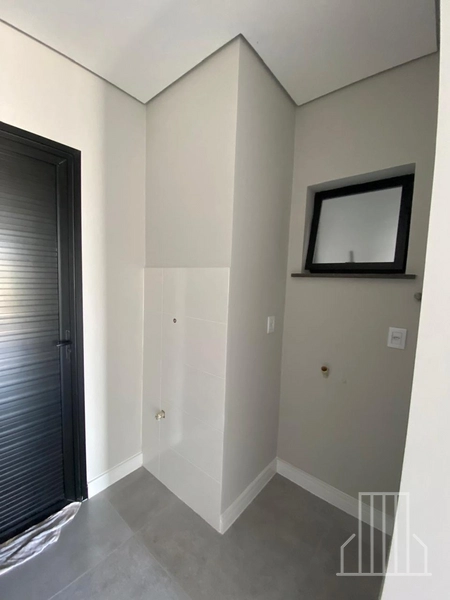 LINDA CASA À VENDA NO TRANQUILO BAIRRO GUARANI, EM CAPÃO DA CANOA!: 13ª foto da galeria de imagens do imóvel