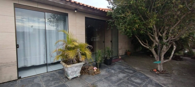 LINDA CASA A VENDA EM CAPÃO NOVO!: 1ª foto da galeria de imagens do imóvel