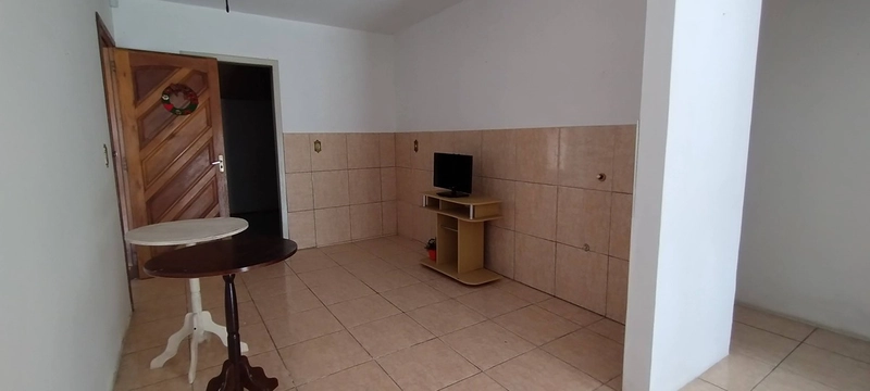 LINDA CASA A VENDA EM CAPÃO NOVO!: 6ª foto da galeria de imagens do imóvel