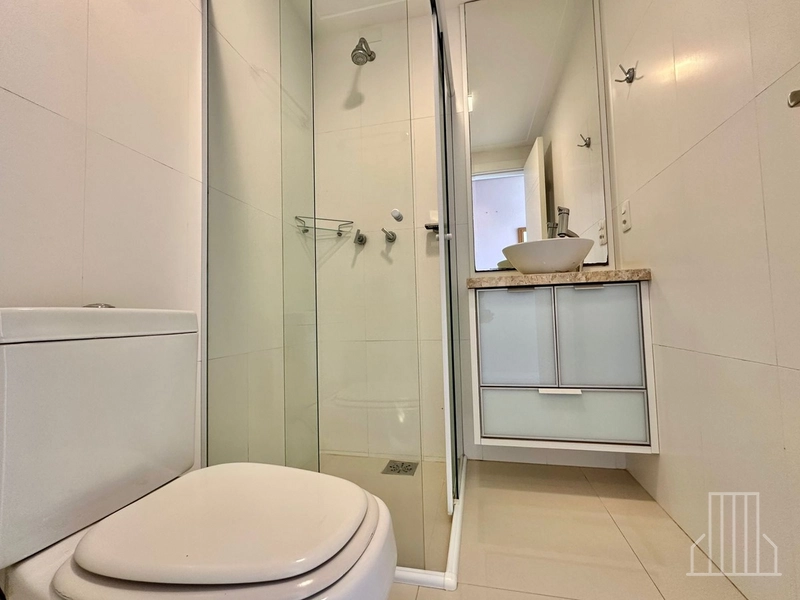 LINDO APARTAMENTO NO CENTRO DE CAPÃO DA CANOA, A POUCOS PASSOS DO MAR: 12ª foto da galeria de imagens do imóvel