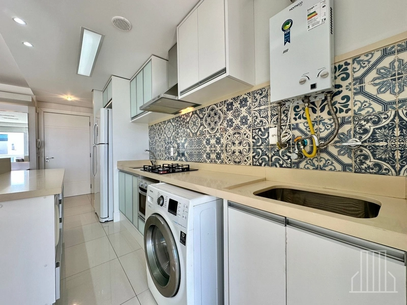 LINDO APARTAMENTO NO CENTRO DE CAPÃO DA CANOA, A POUCOS PASSOS DO MAR: 10ª foto da galeria de imagens do imóvel