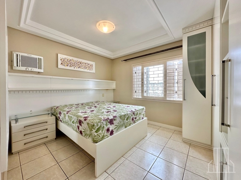 ACONCHEGANTE REFÚGIO A PASSOS DO MAR!: 15ª foto da galeria de imagens do imóvel