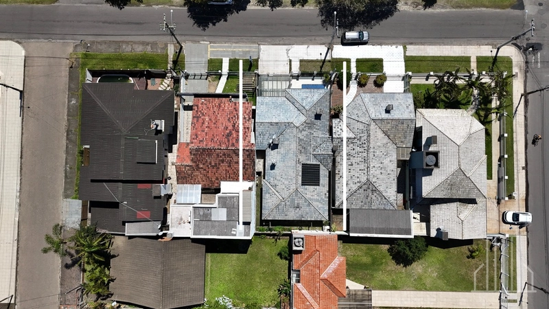 ACONCHEGANTE REFÚGIO A PASSOS DO MAR!: 21ª foto da galeria de imagens do imóvel