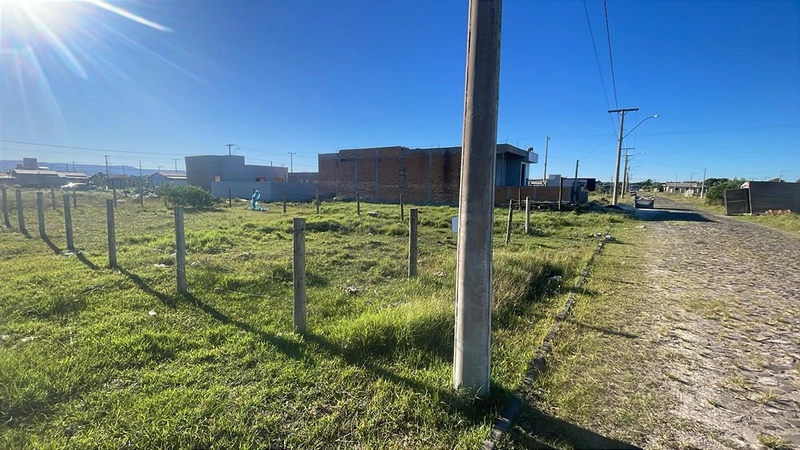 TERRENO A VENDA NO POSTO 05, EM CAPÃO NOVO!: 6ª foto da galeria de imagens do imóvel