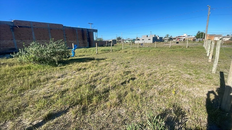 TERRENO A VENDA NO POSTO 05, EM CAPÃO NOVO!: 3ª foto da galeria de imagens do imóvel