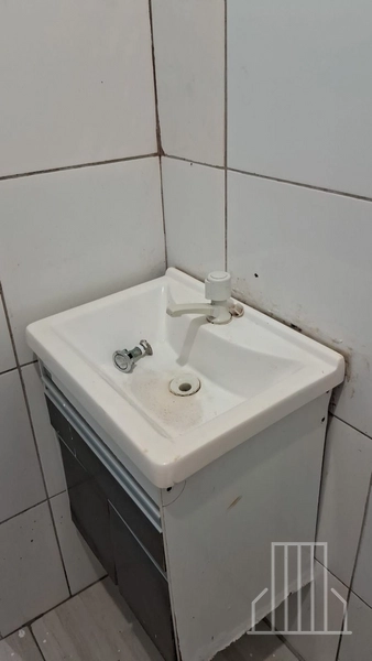 EXCELENTE CASA COM KITNET NO BAIRRO ARCO-ÍRIS!: 11ª foto da galeria de imagens do imóvel