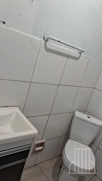 EXCELENTE CASA COM KITNET NO BAIRRO ARCO-ÍRIS!: 10ª foto da galeria de imagens do imóvel