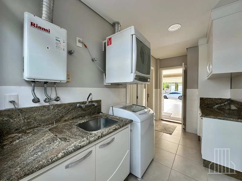 EXCELENTE SOBRADO EM CONDOMÍNIO DE ALTO PADRÃO!: 22ª foto da galeria de imagens do imóvel