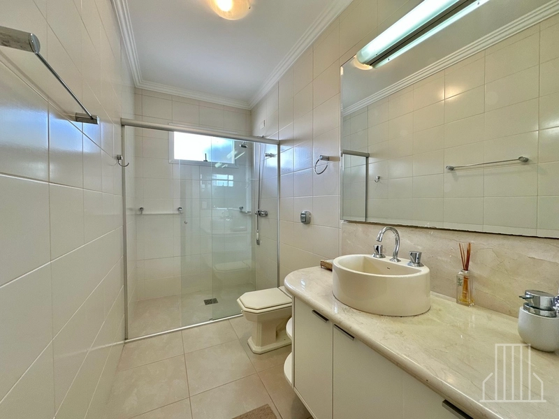 EXCELENTE SOBRADO EM CONDOMÍNIO DE ALTO PADRÃO!: 16ª foto da galeria de imagens do imóvel