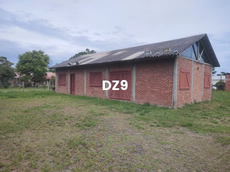 ENCONTRE SEU ESPAÇO RURAL: CHÁCARA ENCANTADORA À VENDA: 15ª foto da galeria de imagens do imóvel