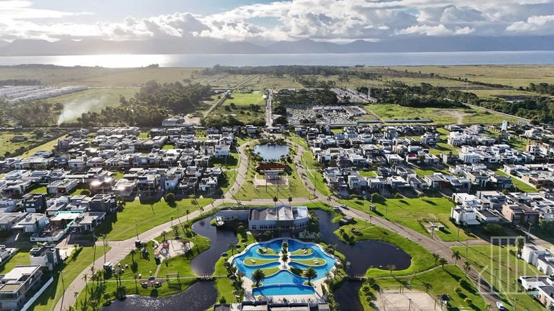 LINDA CASA À VENDA NO CONDOMÍNIO DUBAI EM CAPÃO DA CANOA!: 25ª foto da galeria de imagens do imóvel