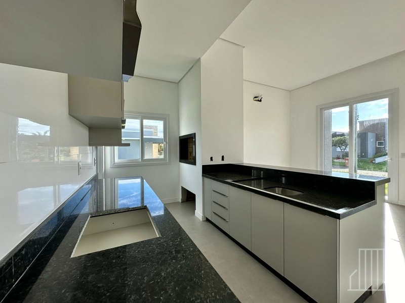 LINDA CASA À VENDA NO CONDOMÍNIO DUBAI EM CAPÃO DA CANOA!: 8ª foto da galeria de imagens do imóvel