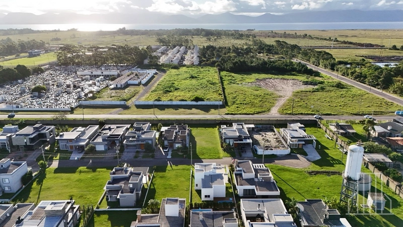 LINDA CASA À VENDA NO CONDOMÍNIO DUBAI EM CAPÃO DA CANOA!: 27ª foto da galeria de imagens do imóvel