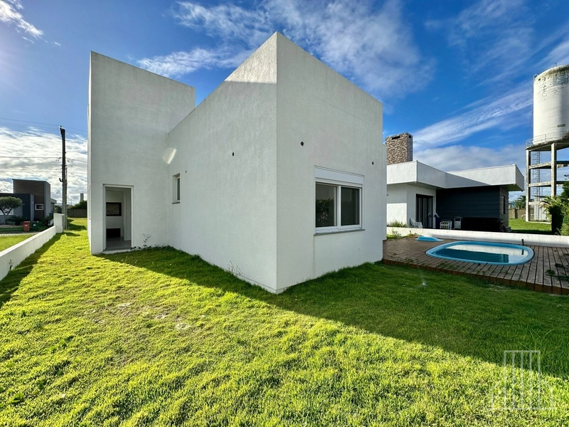 LINDA CASA À VENDA NO CONDOMÍNIO DUBAI EM CAPÃO DA CANOA!: 6ª foto da galeria de imagens do imóvel