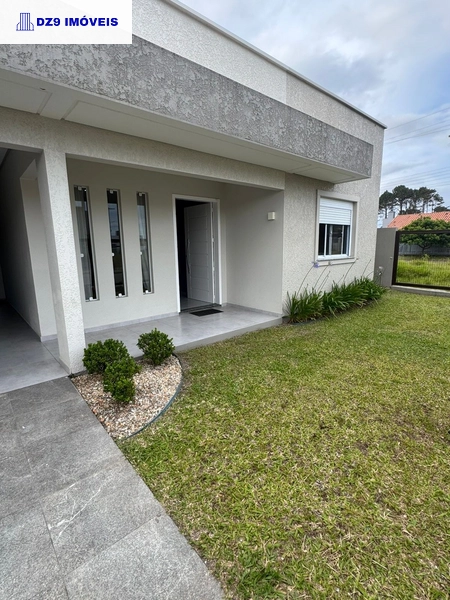 Casa Mobiliada à Venda na Praia Village – 3 Dormitórios e Área Gourmet: 1ª foto da galeria de imagens do imóvel