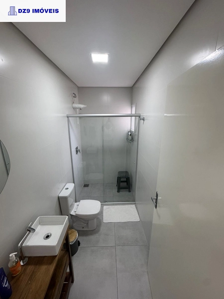 Casa Mobiliada à Venda na Praia Village – 3 Dormitórios e Área Gourmet: 10ª foto da galeria de imagens do imóvel