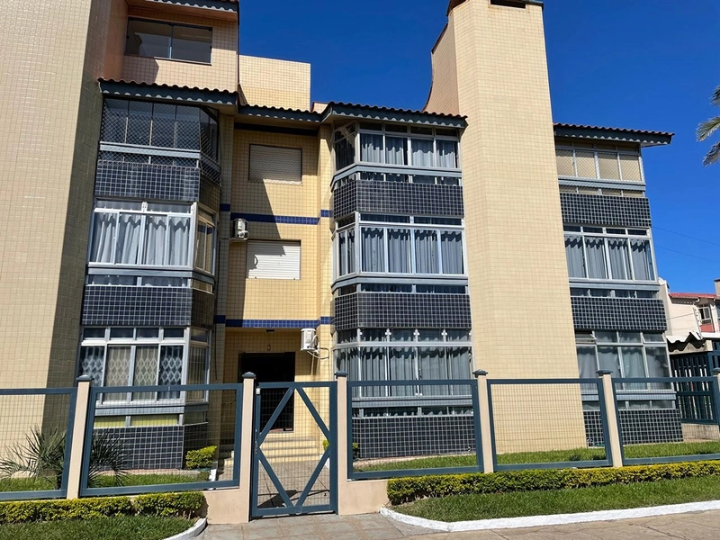 JK Mobiliado com Sacada e Churrasqueira em Capão Novo: 1ª foto da galeria de imagens do imóvel