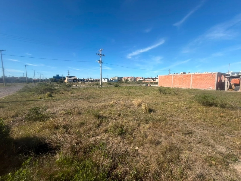Terreno à Venda em Capão Novo: 5ª foto da galeria de imagens do imóvel