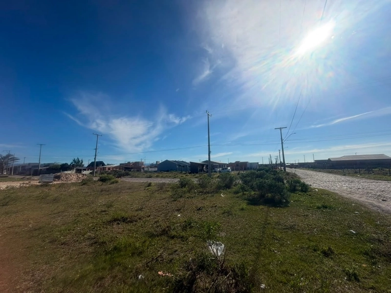 Terreno à Venda em Capão Novo: 11ª foto da galeria de imagens do imóvel
