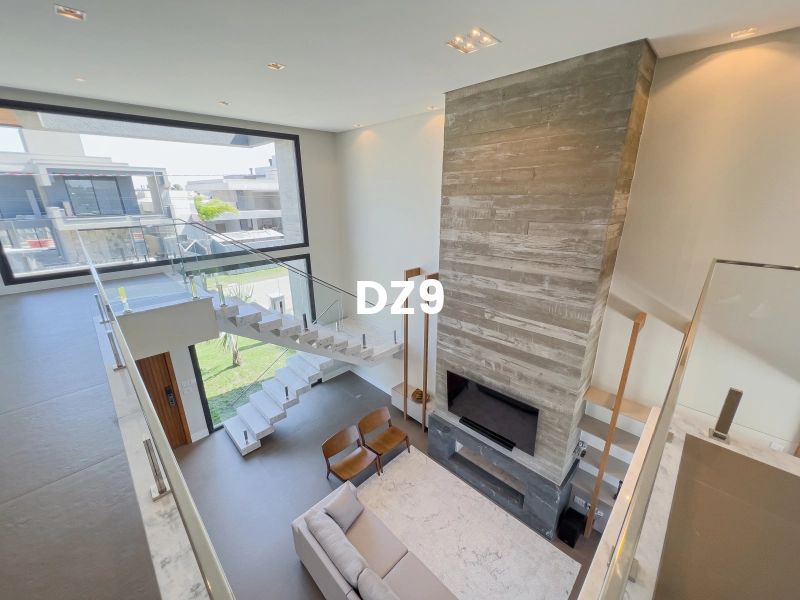 CASA COM 4 SUITES EM CONDOMINIO FECHADO!: 6ª foto da galeria de imagens do imóvel