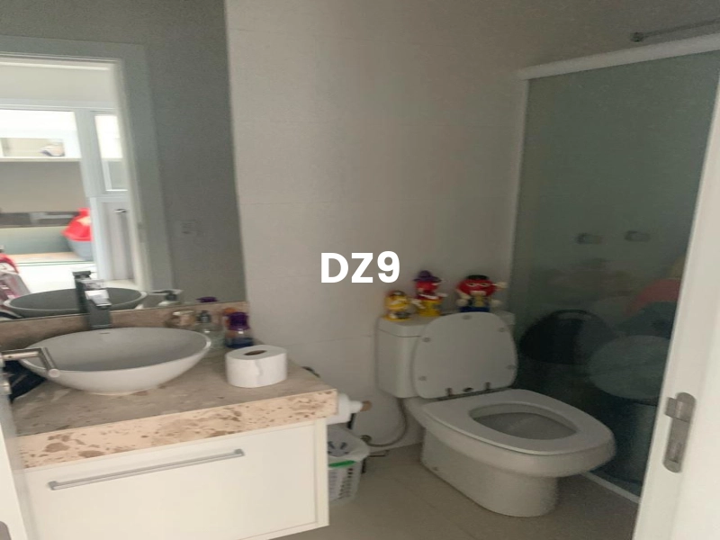 CASA COM 5 DORM EM CONDOMINIO FECHADO: 11ª foto da galeria de imagens do imóvel