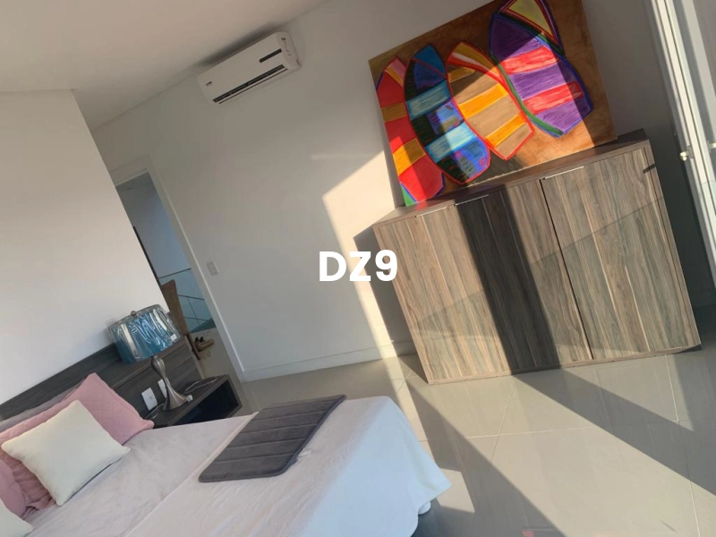 CASA COM 5 DORM EM CONDOMINIO FECHADO: 3ª foto da galeria de imagens do imóvel