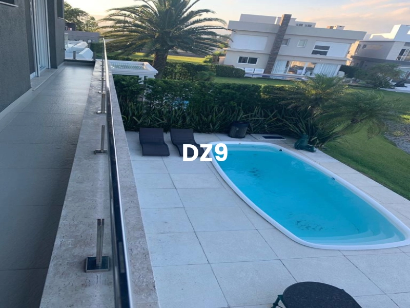 CASA COM 5 DORM EM CONDOMINIO FECHADO: 4ª foto da galeria de imagens do imóvel