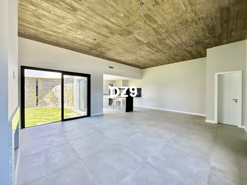 CASA COM 4 SUITES: 14ª foto da galeria de imagens do imóvel