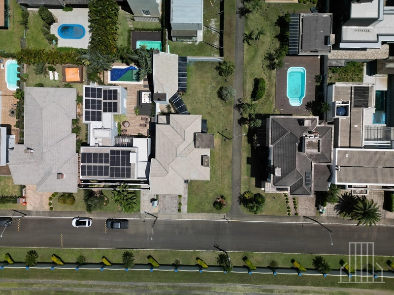 SOBRADO DESLUMBRANTE DE ESQUINA!: 27ª foto da galeria de imagens do imóvel