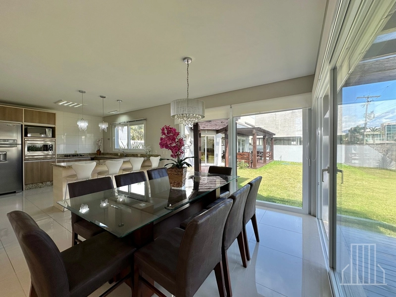 SOBRADO DESLUMBRANTE DE ESQUINA!: 7ª foto da galeria de imagens do imóvel