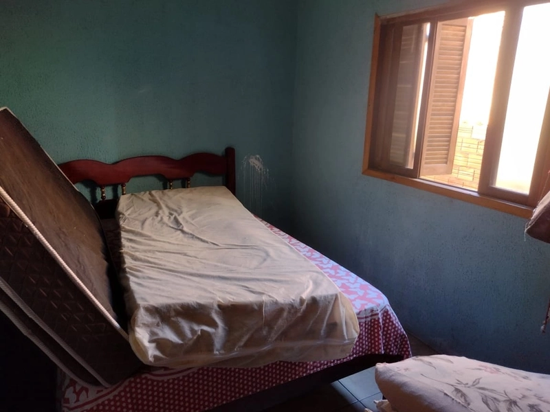 CASA À  VENDA : 17ª foto da galeria de imagens do imóvel