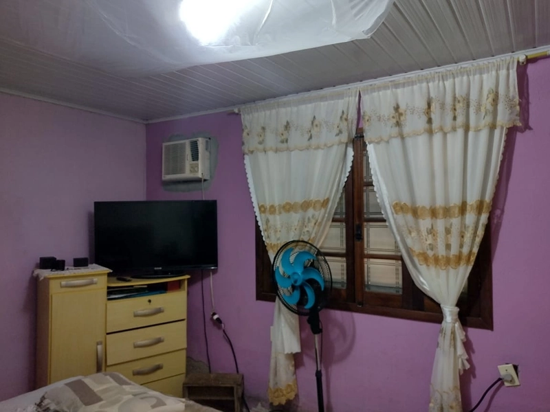 CASA À  VENDA : 5ª foto da galeria de imagens do imóvel