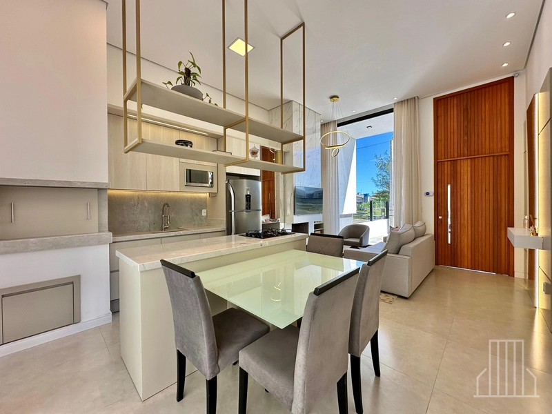 LINDÍSSIMA CASA À VENDA COM VISTA PARA O MAR!: 5ª foto da galeria de imagens do imóvel