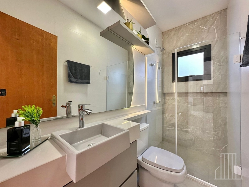 LINDÍSSIMA CASA À VENDA COM VISTA PARA O MAR!: 17ª foto da galeria de imagens do imóvel