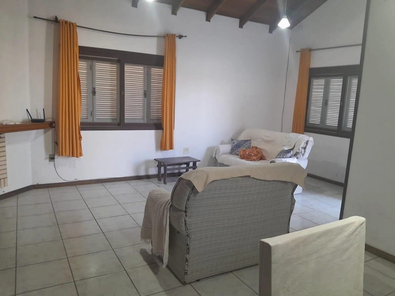 CASA PARA ALUGUEL ANUAL NO BAIRRO JARDIM BEIRA MAR.: 3ª foto da galeria de imagens do imóvel