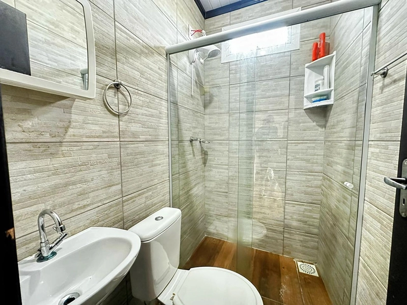 CASA A VENDA EM CAPÃO NOVO: 13ª foto da galeria de imagens do imóvel