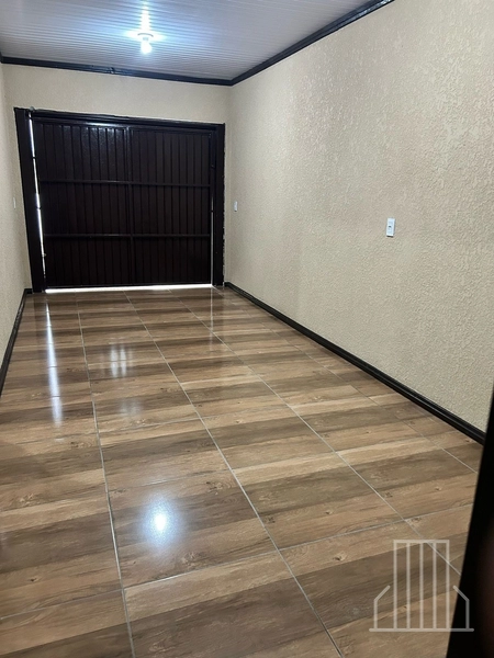 CASA A VENDA EM CAPÃO NOVO: 13ª foto da galeria de imagens do imóvel