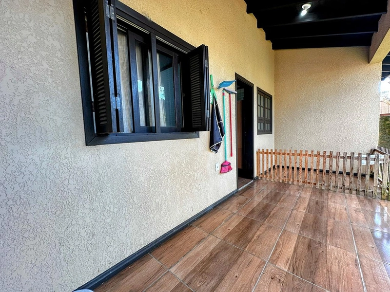 CASA A VENDA EM CAPÃO NOVO: 16ª foto da galeria de imagens do imóvel