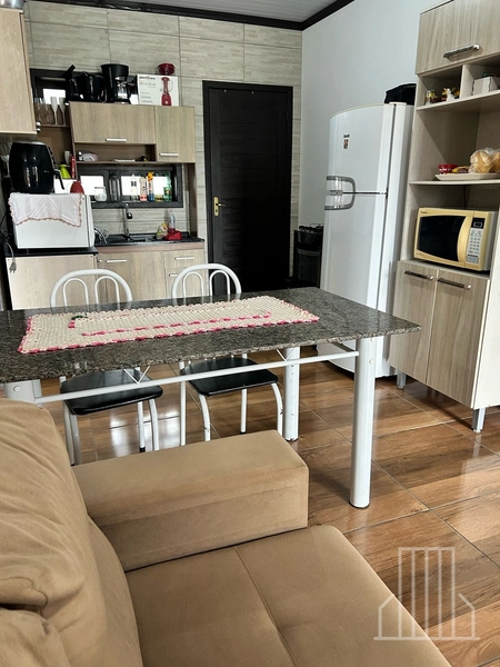 CASA A VENDA EM CAPÃO NOVO: 5ª foto da galeria de imagens do imóvel